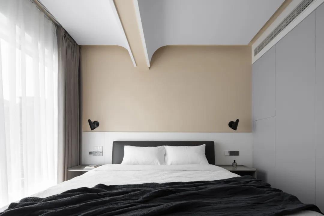 黑白搭配到大膽撞色，這個(gè)二孩之家填滿你對(duì)色彩的幻想