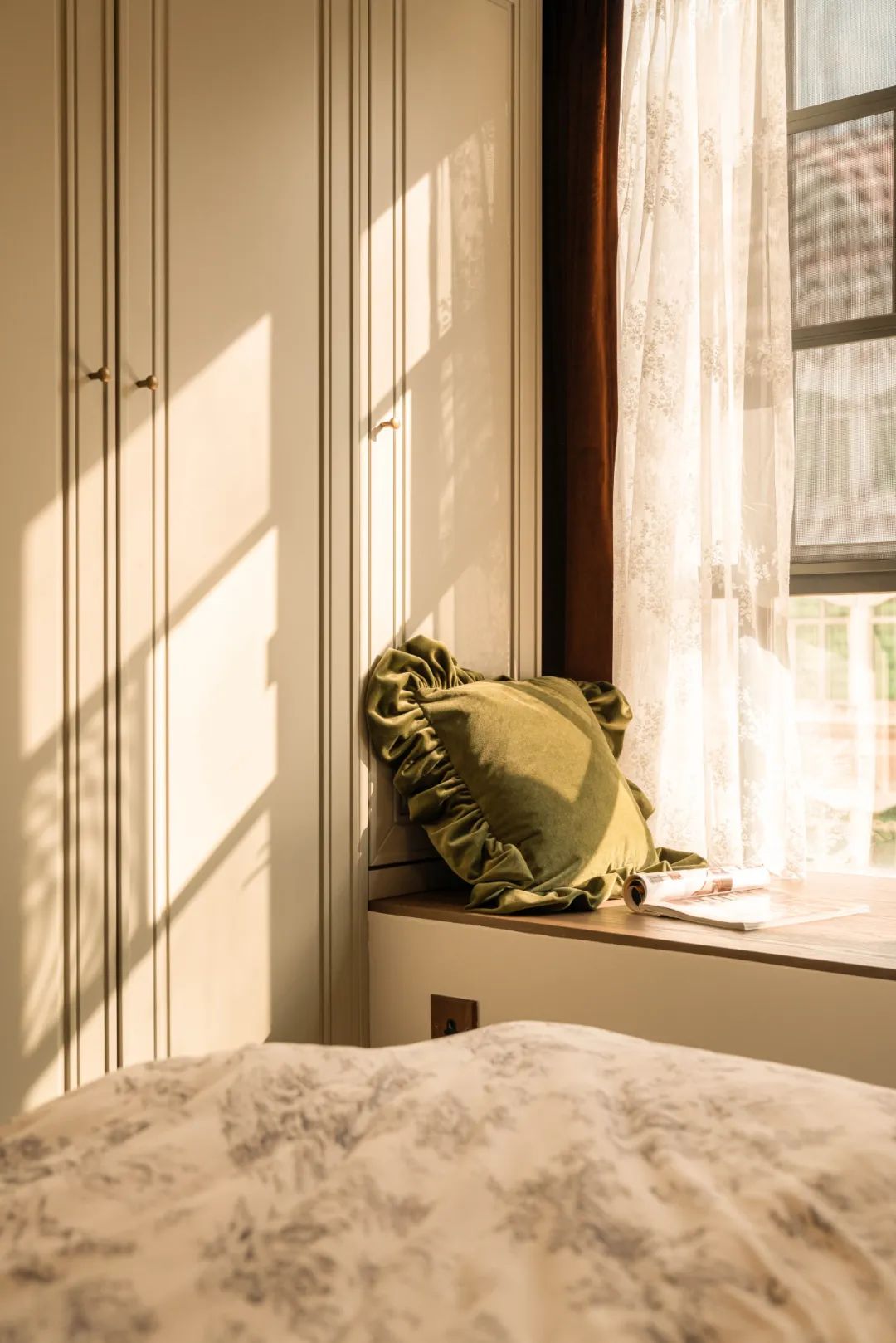 空間放大術丨兩倍客廳，三倍公區，只因她家破墻為“鏡”