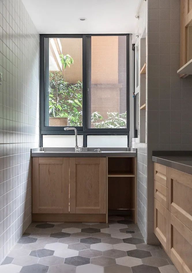 溫婉日雜風丨開放廚房不會裝?看看他家“和風食堂”