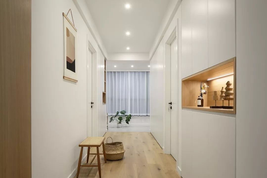 拒絕樣板間！黑胡桃的美學(xué)嘗試，體驗(yàn)深邃日式溫柔