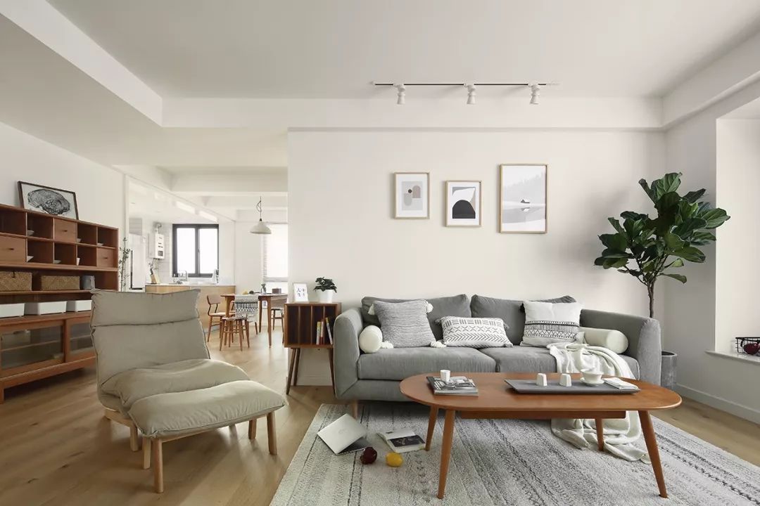 拒絕樣板間！黑胡桃的美學(xué)嘗試，體驗(yàn)深邃日式溫柔