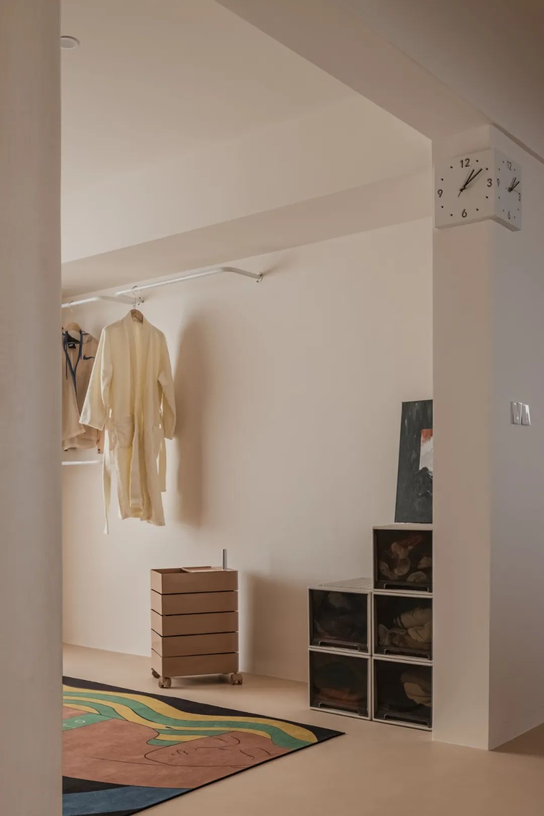 來一支草莓味的“冰激凌”，走進(jìn)藝術(shù)總監(jiān)的侘寂之家