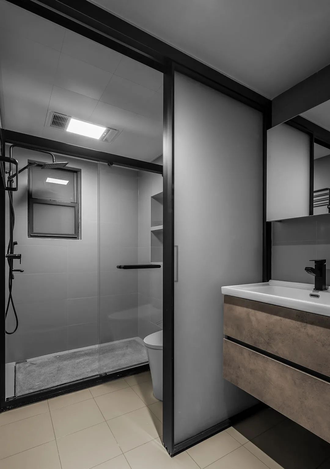 1人1貓隨心住，豐盈黑白簡約，潮酷boyの雅痞居