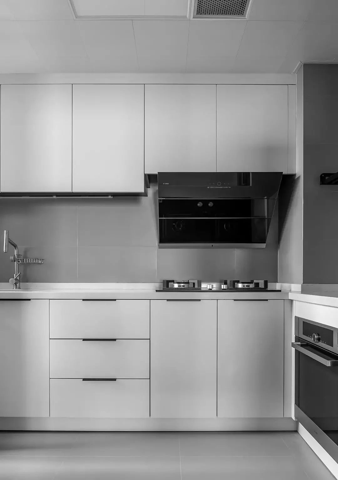 1人1貓隨心住，豐盈黑白簡約，潮酷boyの雅痞居