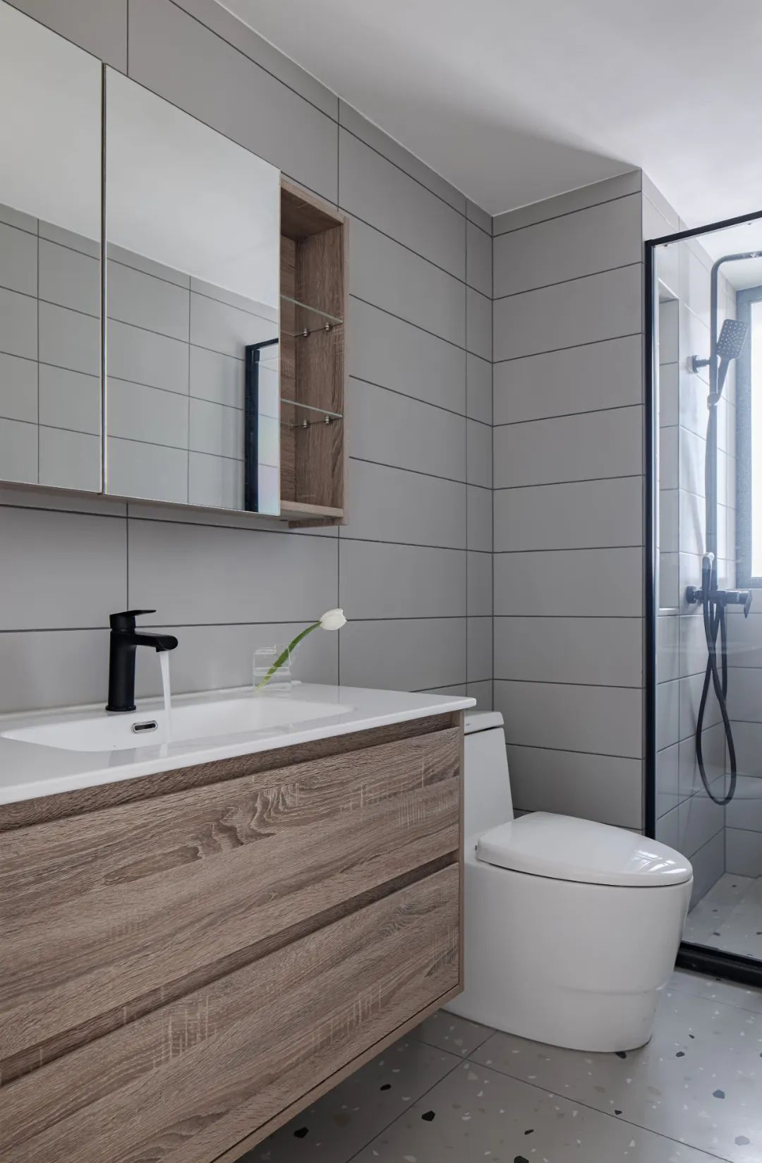 80后男人玩起浪漫，陽臺書房+LDK純凈悠閑，寵妻天花板！