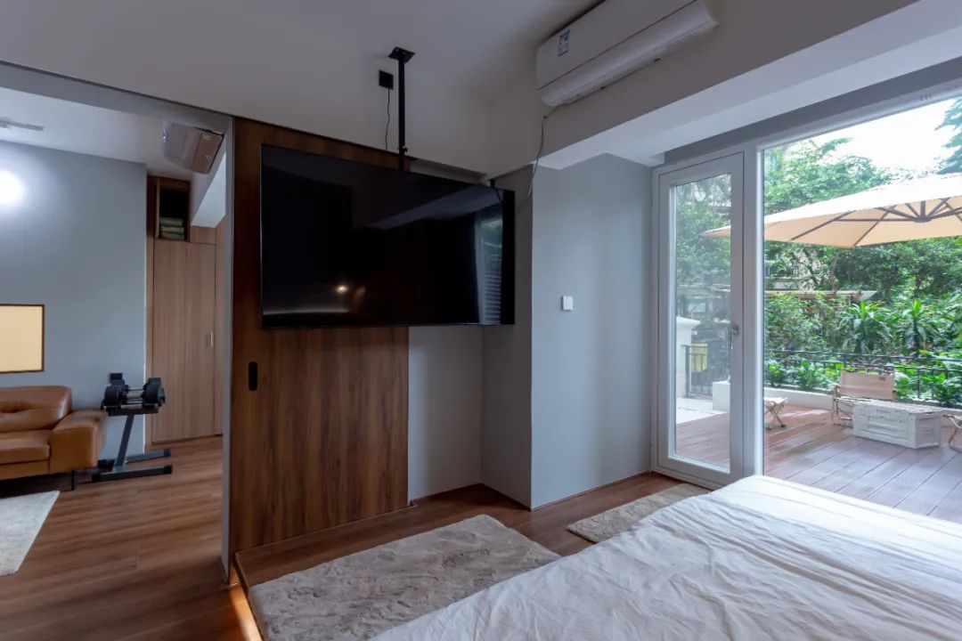 在家就能露營！ LDK多功能+健身陽臺(tái)，原木色別墅一眼淪陷！