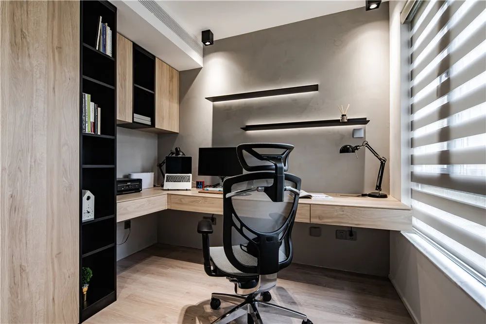 入戶(hù)新思路丨島臺(tái)代替玄關(guān)柜，把通透做到極致