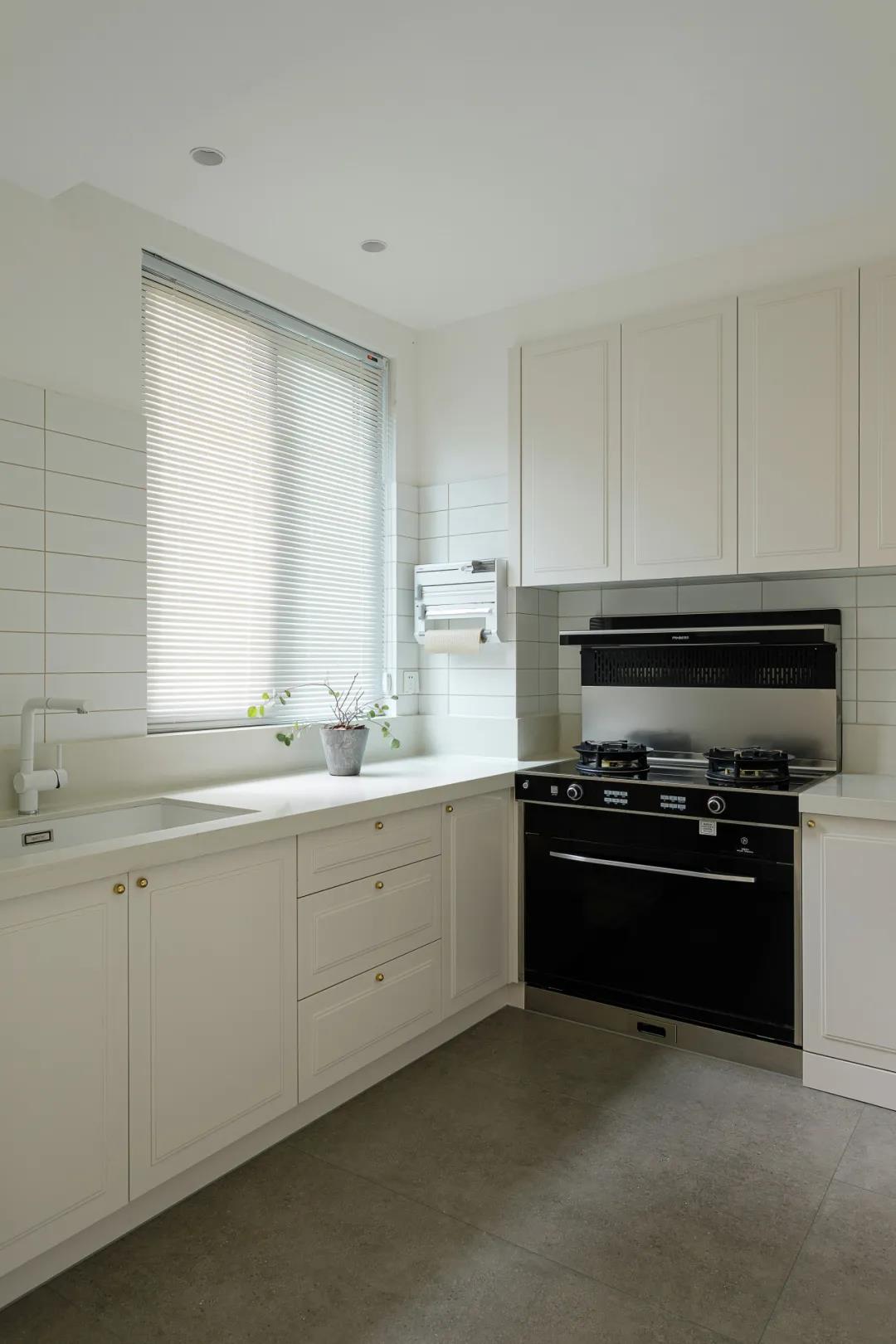 還在擔心儲物不夠？看看她家，分分鐘搞定全屋收納