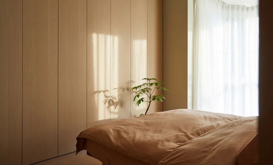 弧型洞口的浪漫丨全景餐廳+奶油色系，享受輕奢居住體驗(yàn)