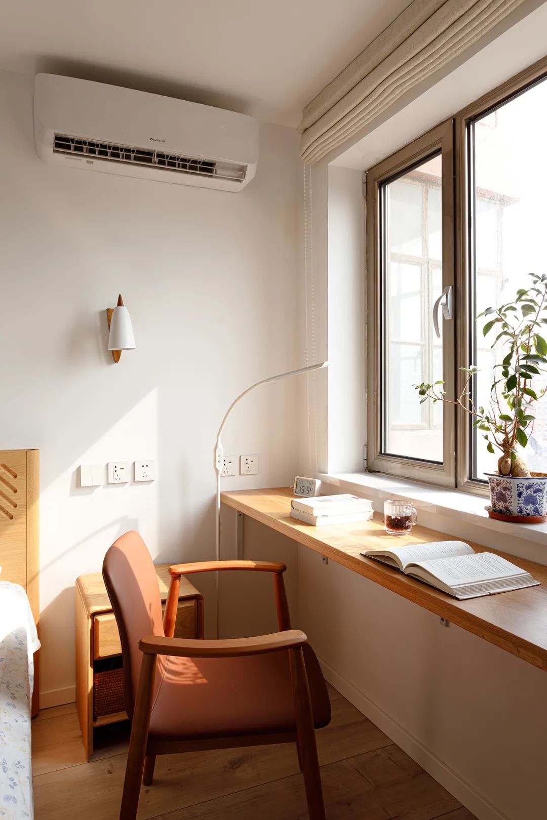 舊房改造教科書丨“角落潮設計”，書房、餐吧全部安排