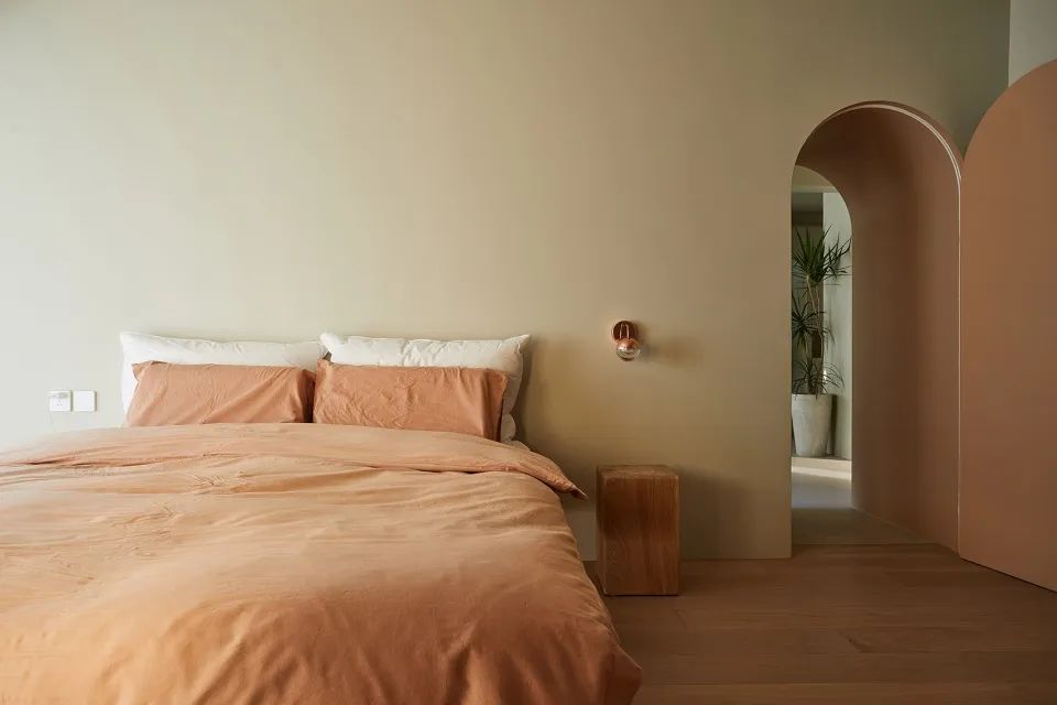 弧型洞口的浪漫丨全景餐廳+奶油色系，享受輕奢居住體驗(yàn)