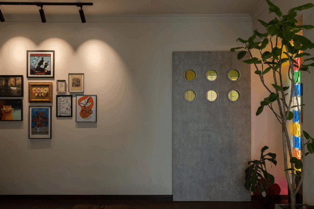 音樂人單身帥哥有腹肌有貓，1人任性住105㎡，燃爆了~ 