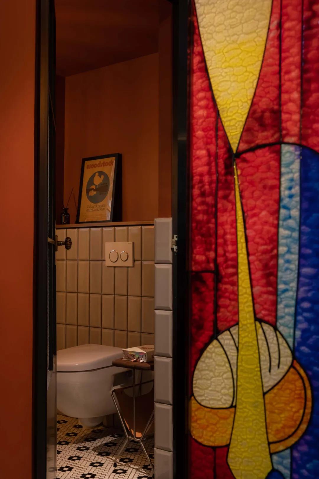 音樂人單身帥哥有腹肌有貓，1人任性住105㎡，燃爆了~ 