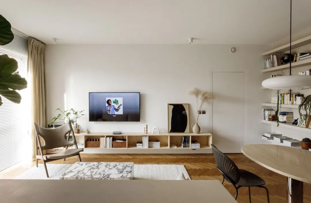 “親近陽光的客廳”96㎡新婚房開啟「空間無界新美學(xué)」	