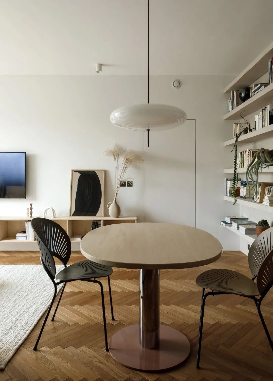 “親近陽光的客廳”96㎡新婚房開啟「空間無界新美學(xué)」	