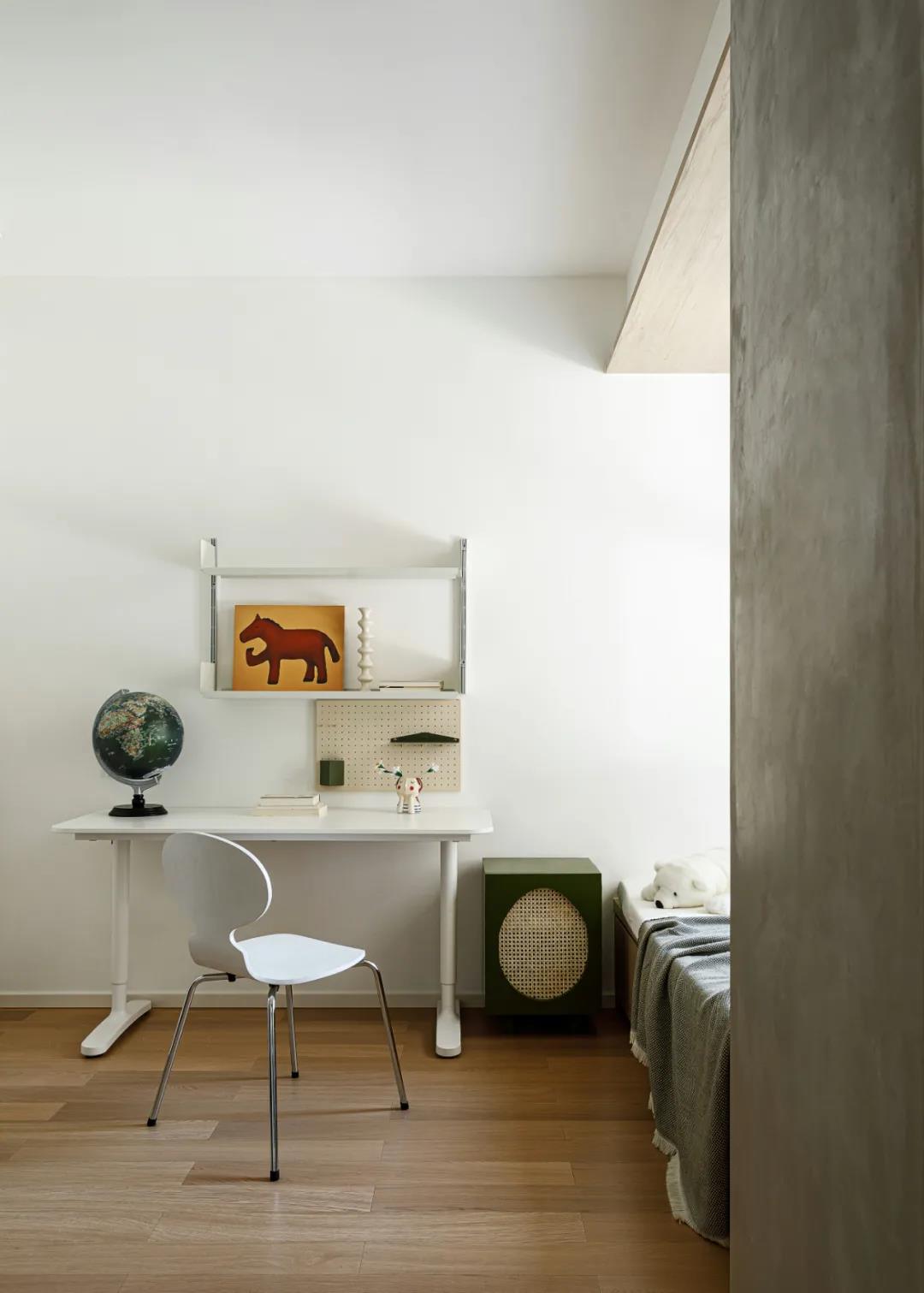 新宅巧設(shè)計(jì)，小3房「暗色變奏曲」完美詮釋less is more 