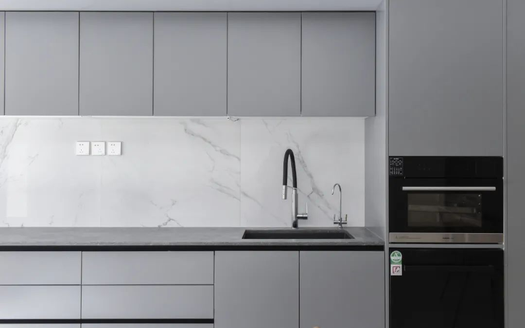 無廣推薦！舊房翻新118㎡小三居，這高度實用性我慕了~	