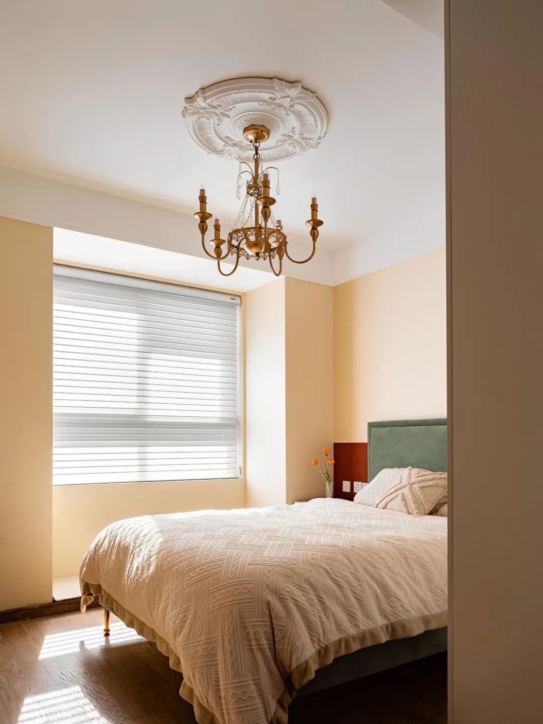 “疫氣瘋發(fā)”下的105㎡復(fù)古裝修，舒適度堪比時尚大別墅	