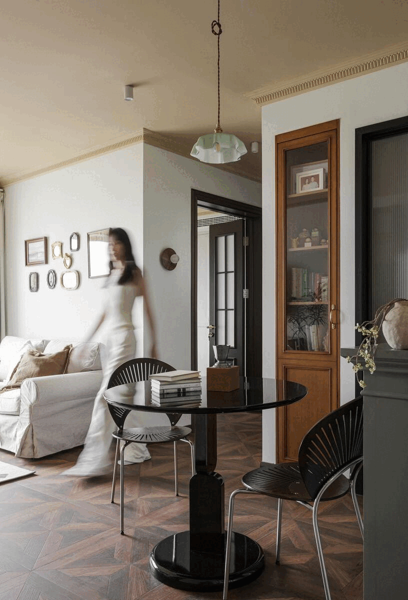 約朋友來喝下午茶，65㎡小戶型把時髦玩的溜溜的~ 