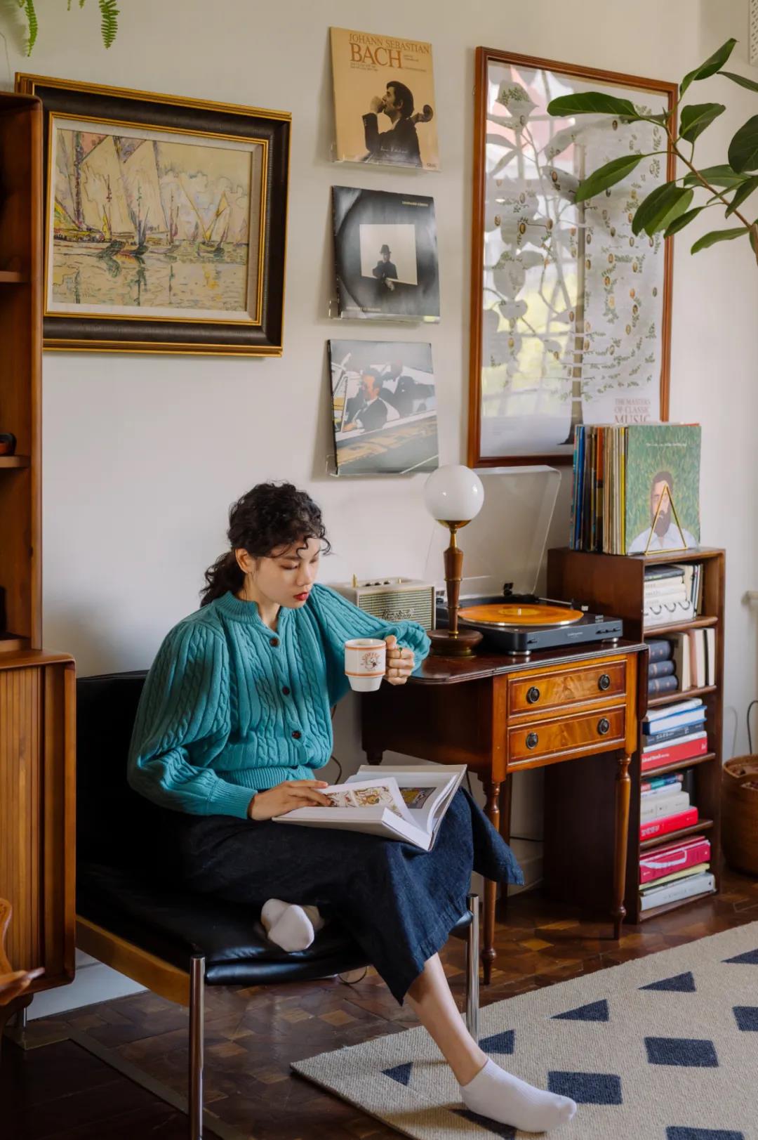 這屆情侶有多會住？格子門窗日光浴，隨性又自由	