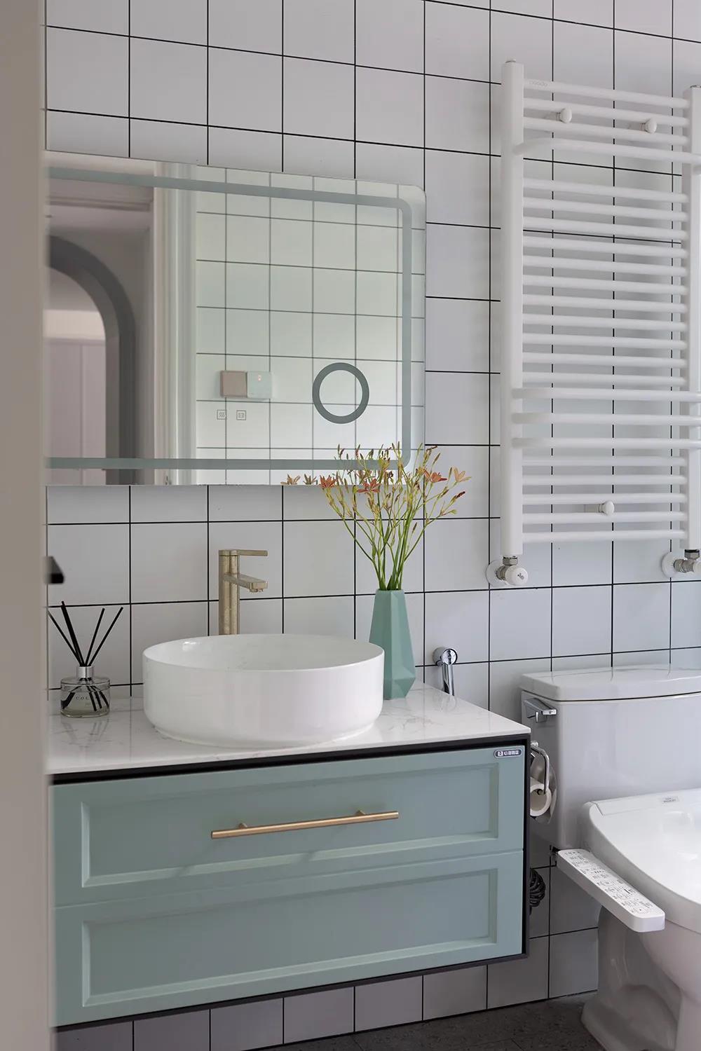 善用小角落，榻榻米+壁龕陽臺，爭取更大生活空間	