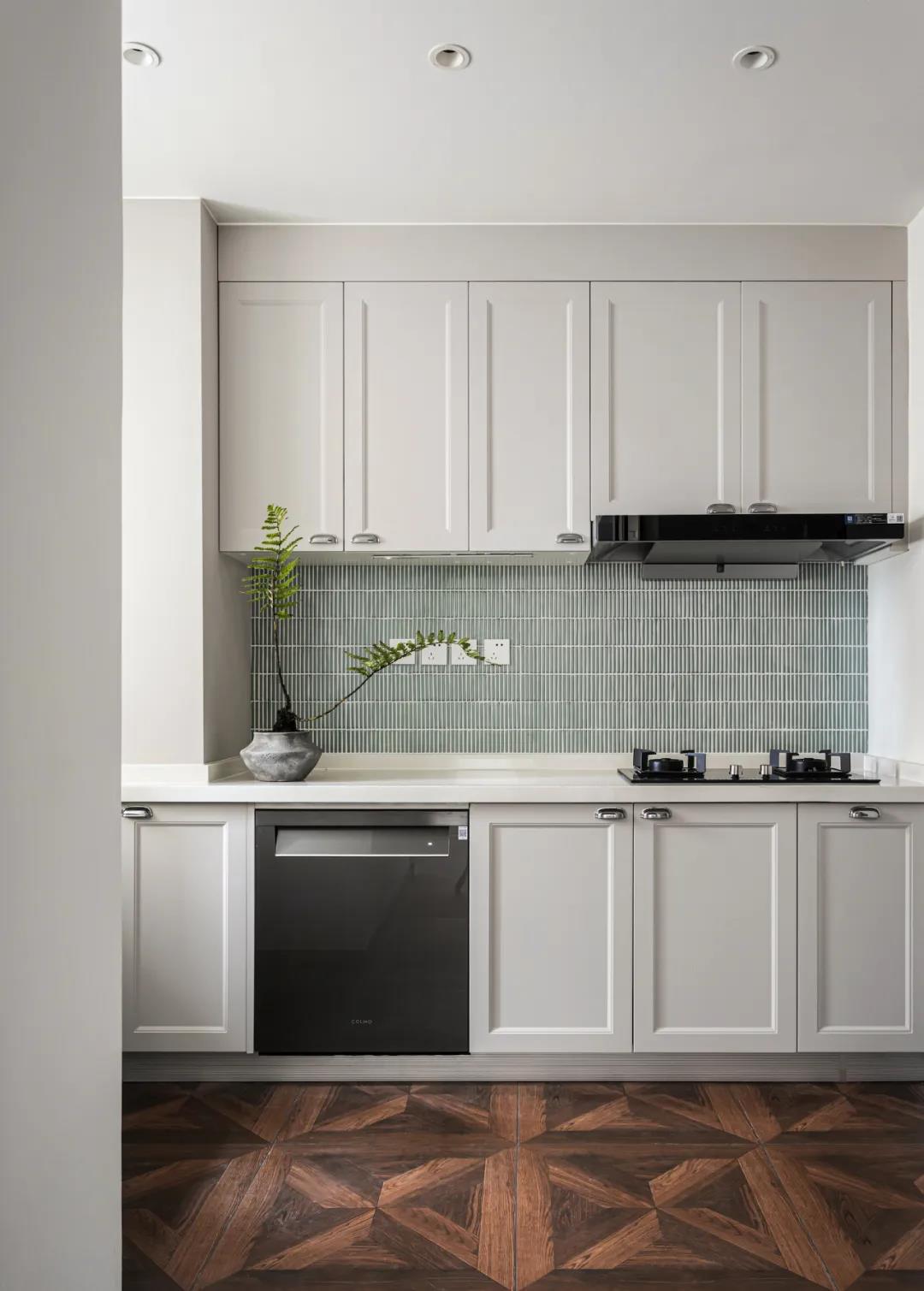 約朋友來喝下午茶，65㎡小戶型把時髦玩的溜溜的~ 