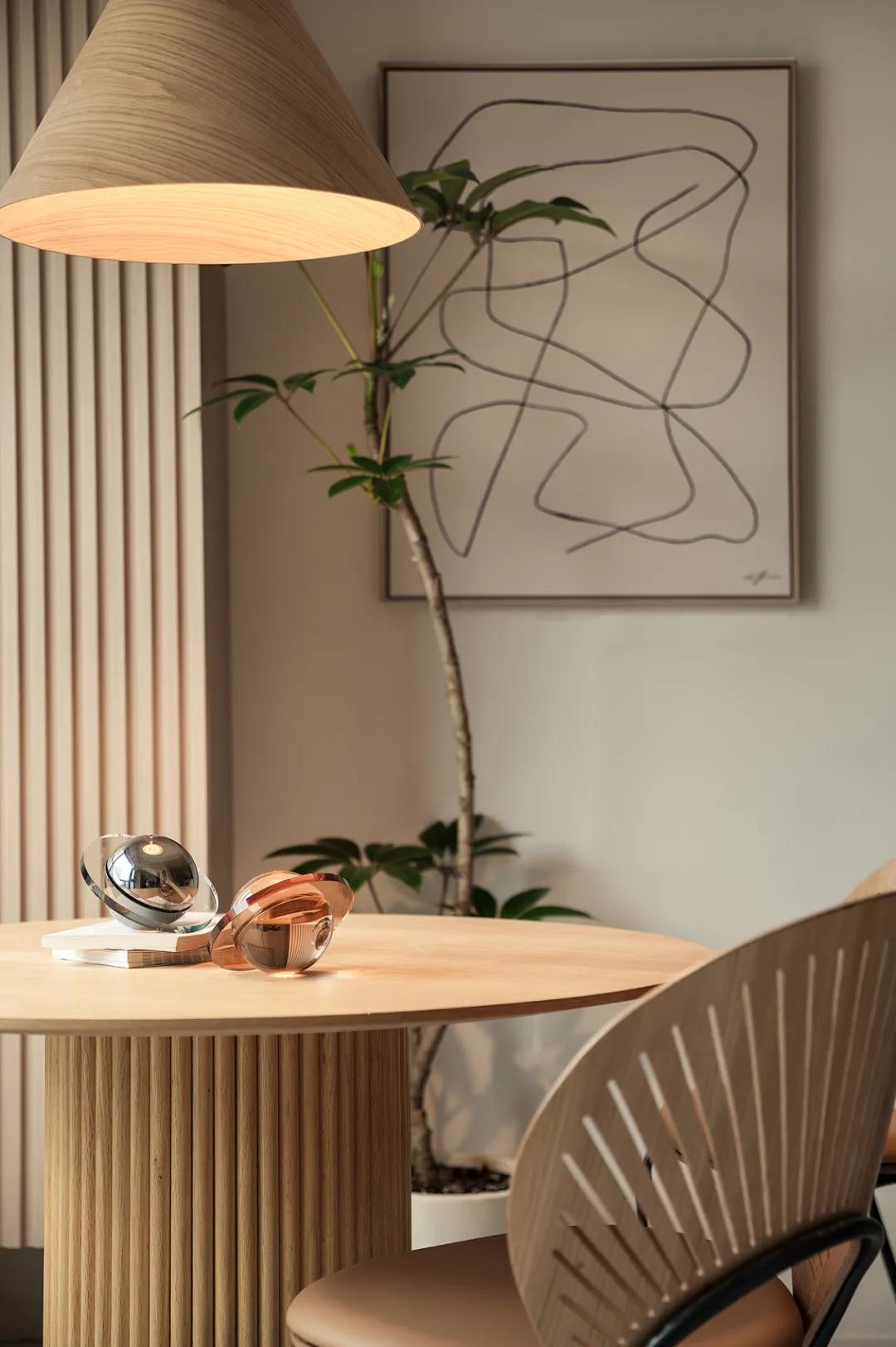 上海辣媽の生活智慧，入戶區域變餐廳，空間利用率max	