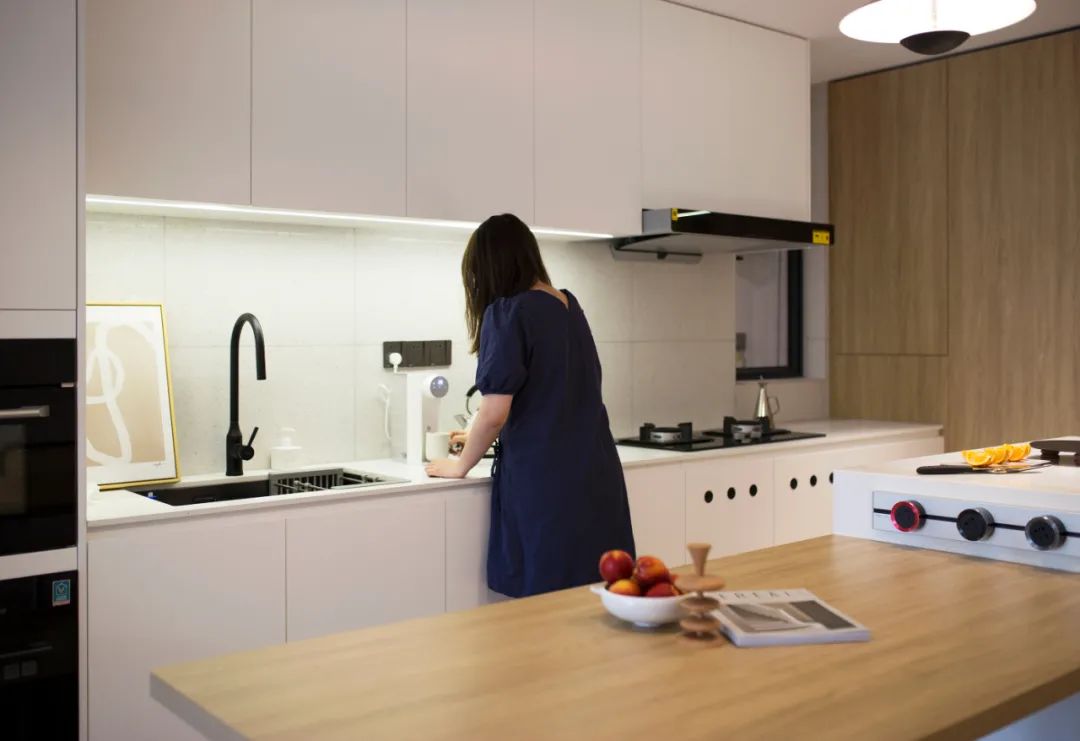 「愛與設(shè)計(jì)」文藝夫妻90㎡全屋定制，告別強(qiáng)迫癥！