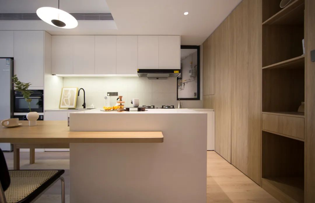 「愛與設(shè)計(jì)」文藝夫妻90㎡全屋定制，告別強(qiáng)迫癥！