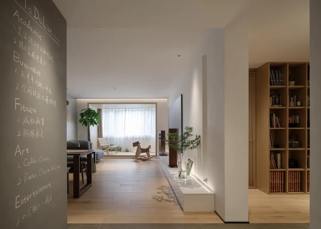 112㎡氛圍感upの元氣愛巢，把『休閑靜吧』搬進(jìn)家	