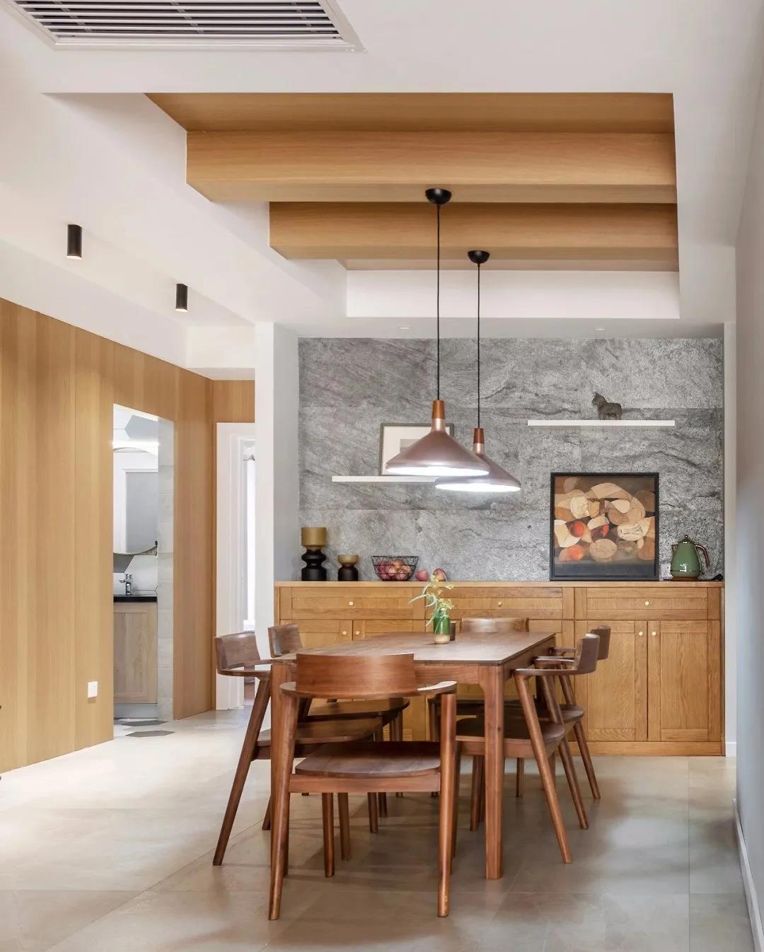 大橫廳落地窗，能藏能收的10年老房堪稱“收納巨獸”