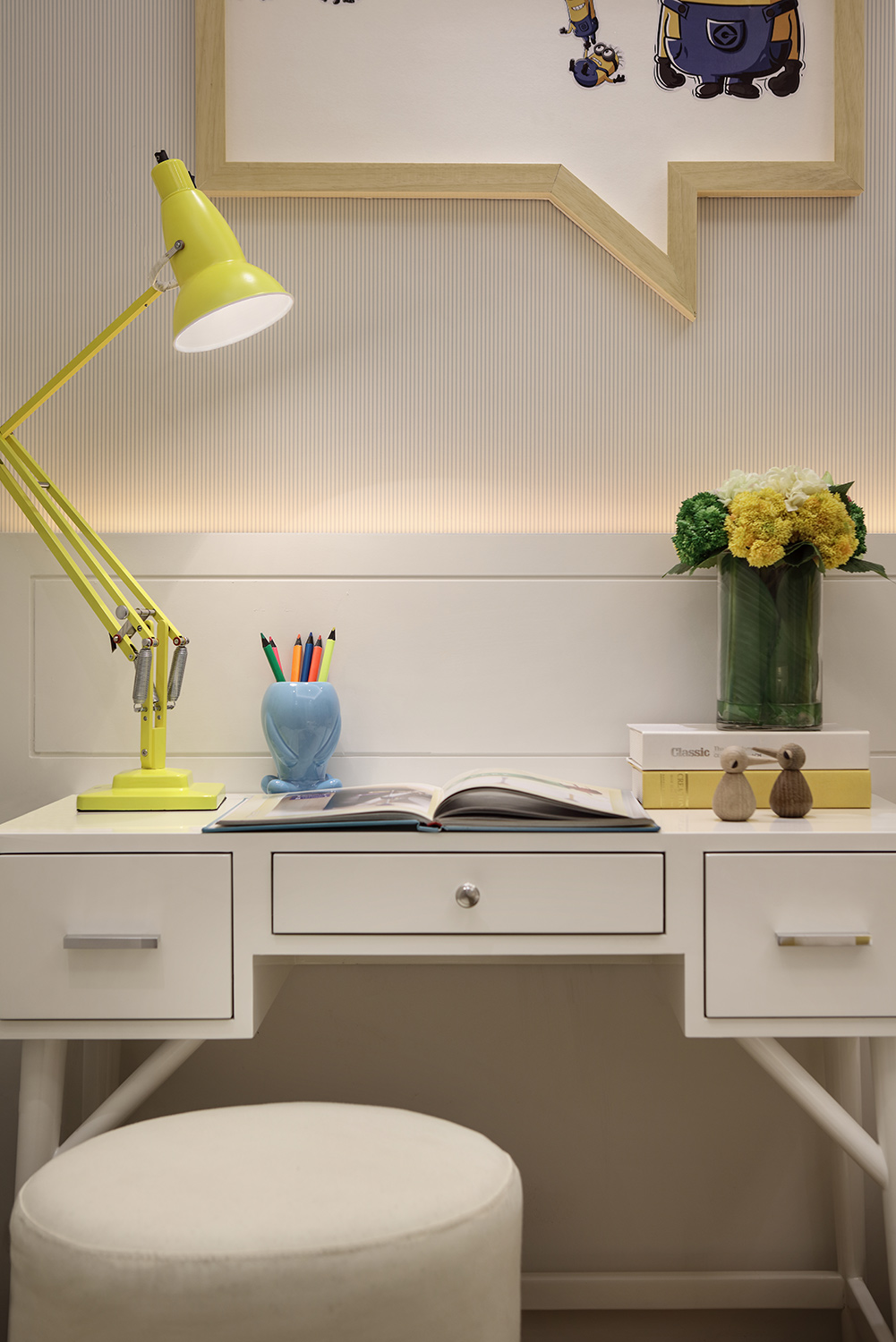 四口之家132㎡[擴(kuò)容術(shù)]，拆掉玄關(guān)墻，憋屈客廳豁然開朗！