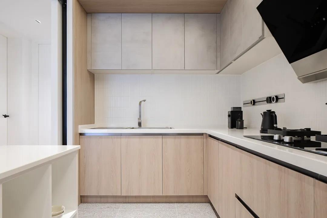 上海學區房神級裝修，暗藏37㎡收納，四人居住0雜物！