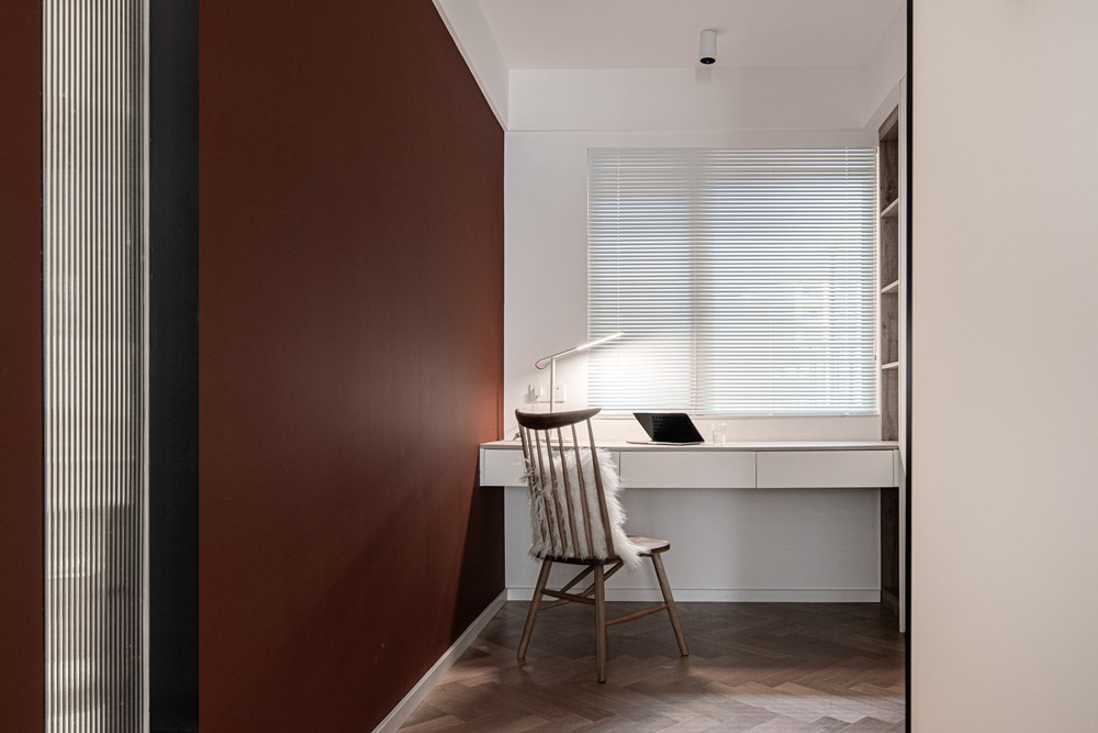 小夫妻80㎡兩居爆改，空間神規(guī)劃，一間房變成書房+衣帽間