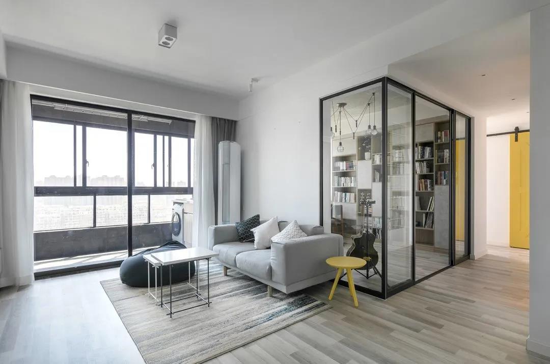 太原90后夫妻買下93㎡，犧牲次臥換書房，兩人住就是“任性”