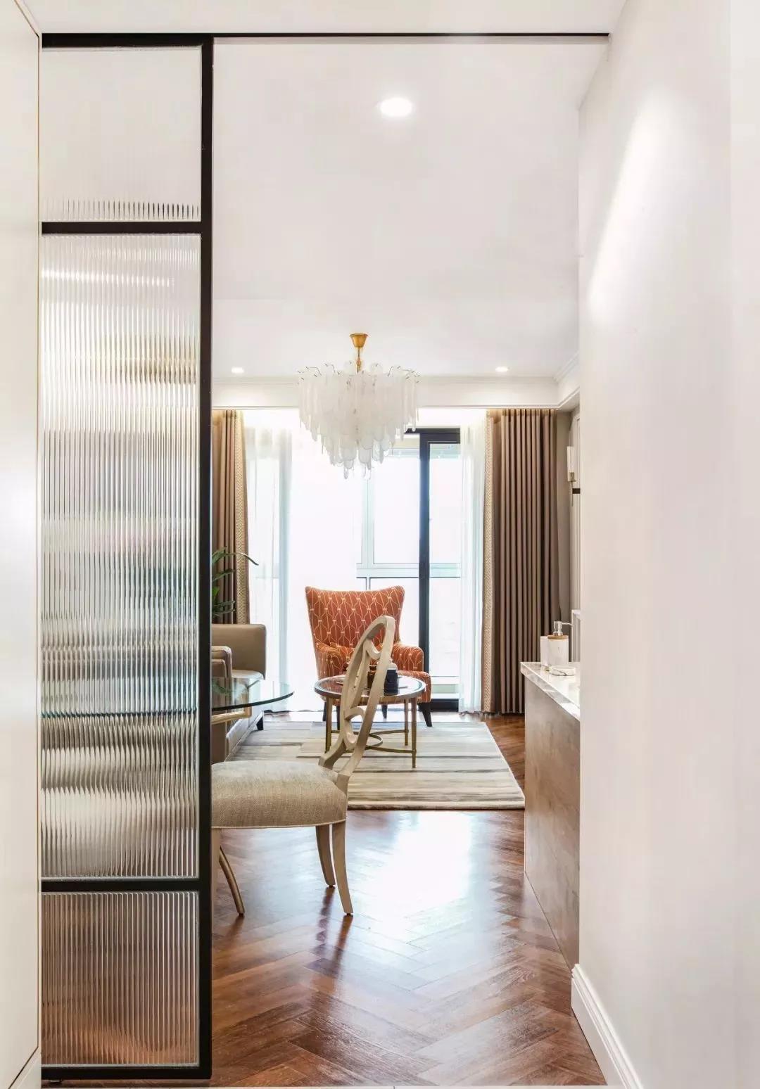 衣帽間內藏書房，這套成都95㎡美式婚房，給滿分！