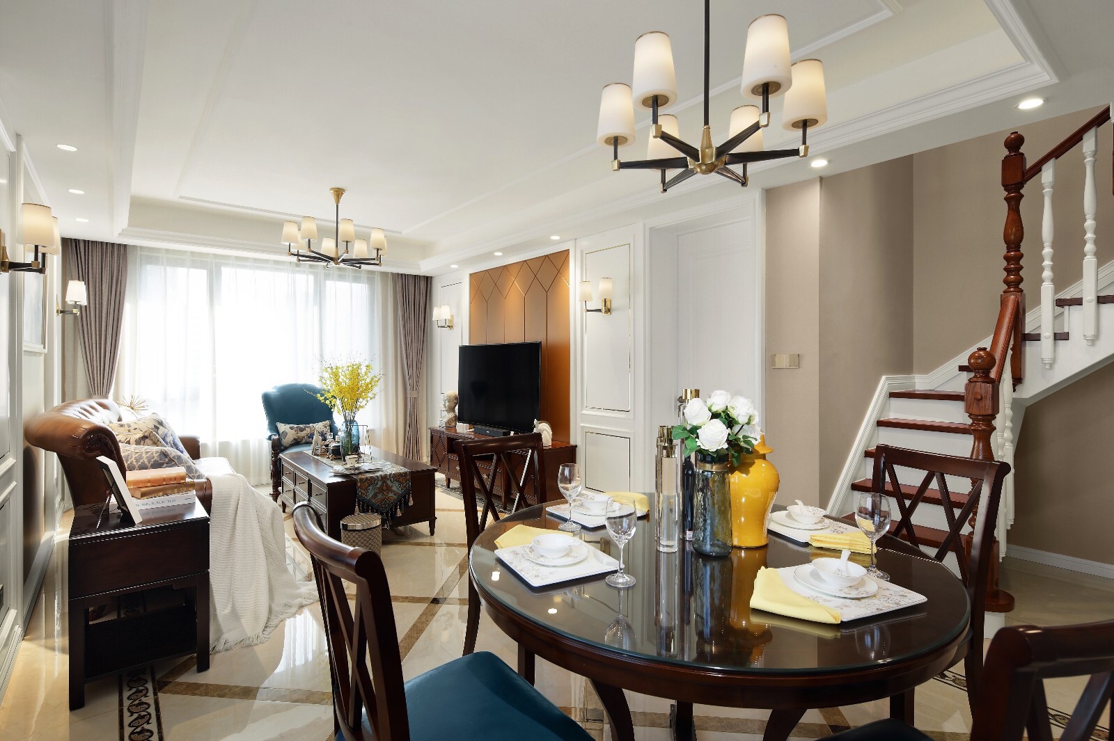 250㎡美式復(fù)式三居，做最新潮的oldschool