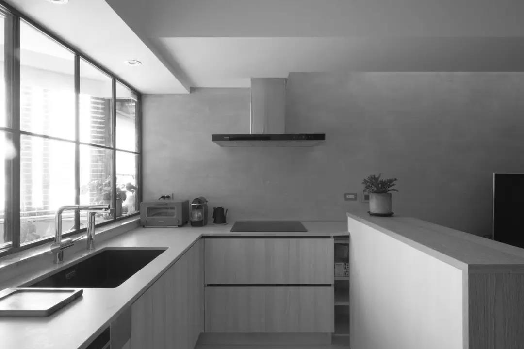 絕美！看完她家的極簡(jiǎn)風(fēng)，今晚做夢(mèng)又有素材了