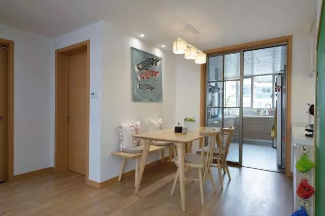 書臥一體，居然還能喝茶品茗，這間日式宅體驗(yàn)感滿分！