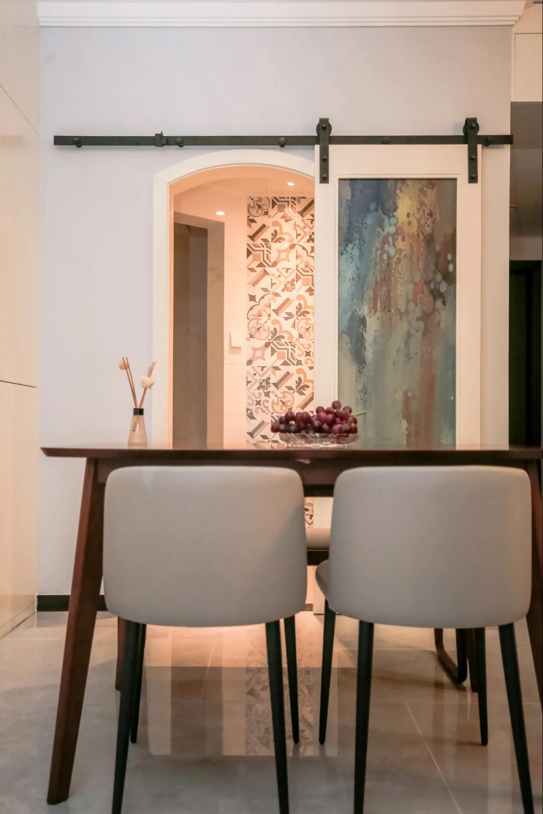 93㎡二居室老房改造，<4㎡也能衛(wèi)浴三分離，媽媽直呼太好用了！