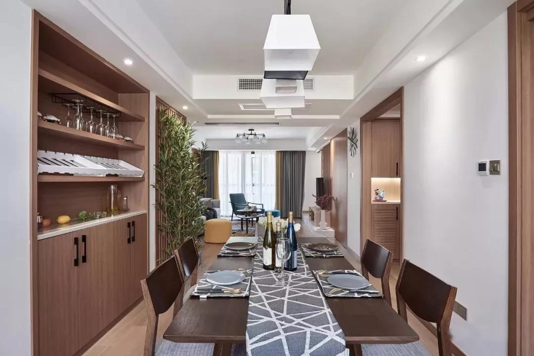 「翻新改造」實景案例|275㎡超大戶型輕奢風，舒適耐用且高效的生活空間！