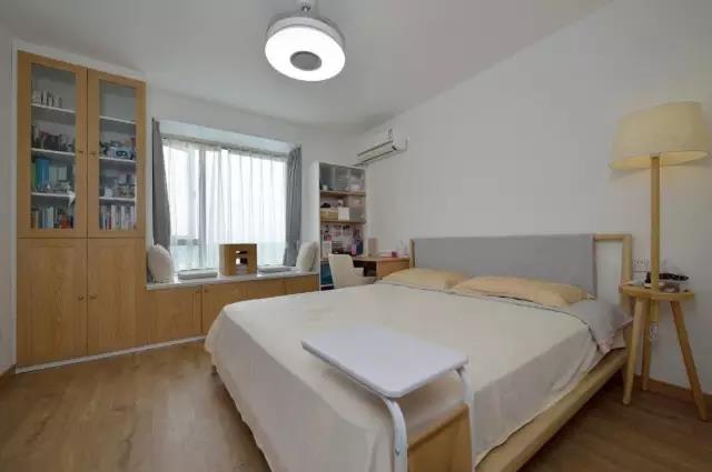 書臥一體，居然還能喝茶品茗，這間日式宅體驗(yàn)感滿分！