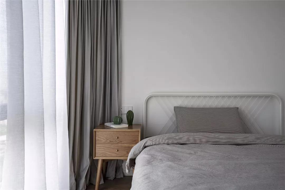 深漂夫妻安家京城，97㎡塞下三室兩衛還有超大浴缸