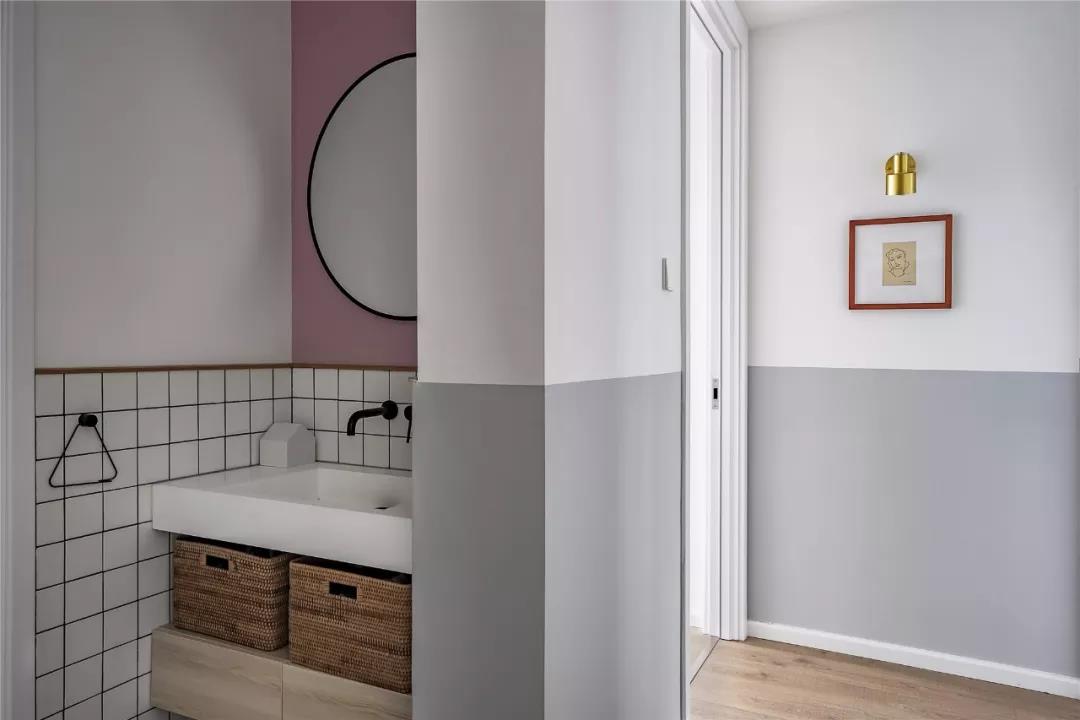 深漂夫妻安家京城，97㎡塞下三室兩衛還有超大浴缸