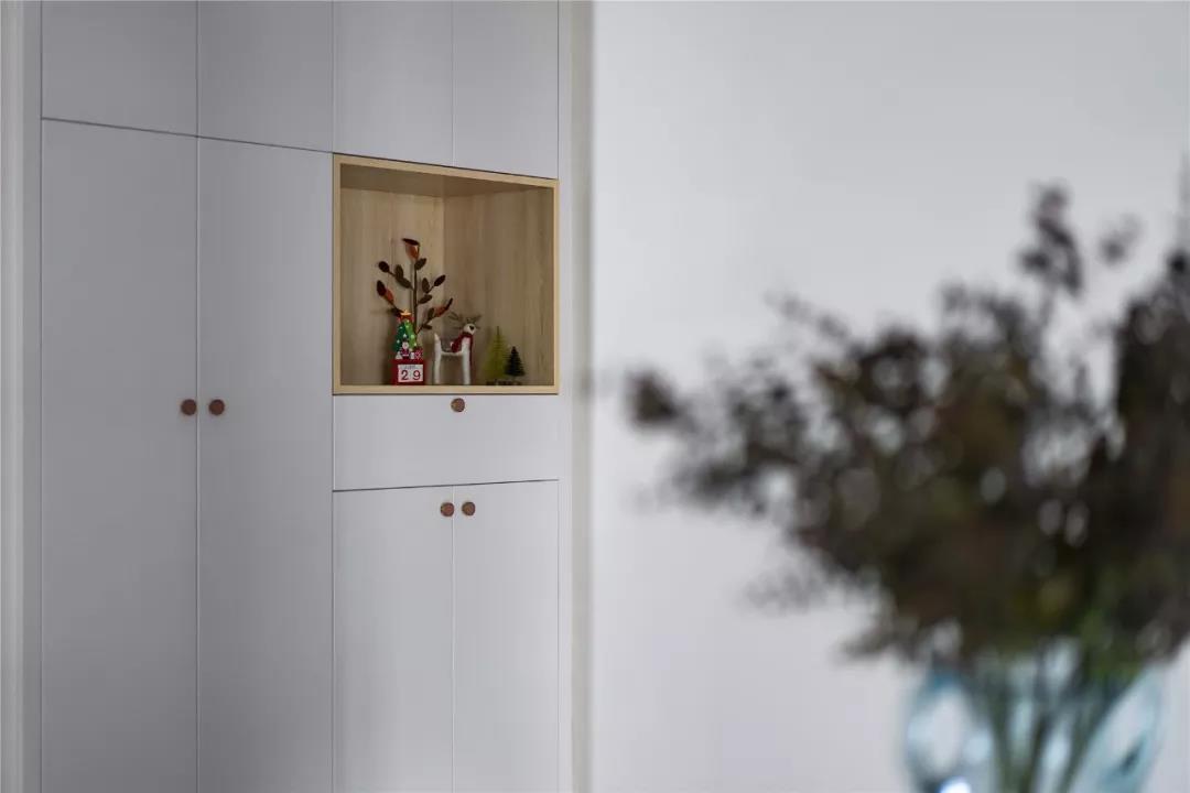 深漂夫妻安家京城，97㎡塞下三室兩衛還有超大浴缸