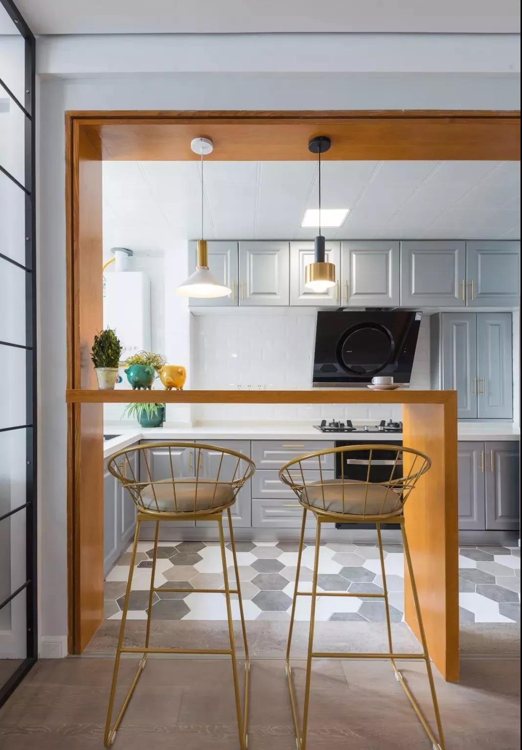 陽臺露營+餐廳賞花，這套天津112㎡學區房真會玩！