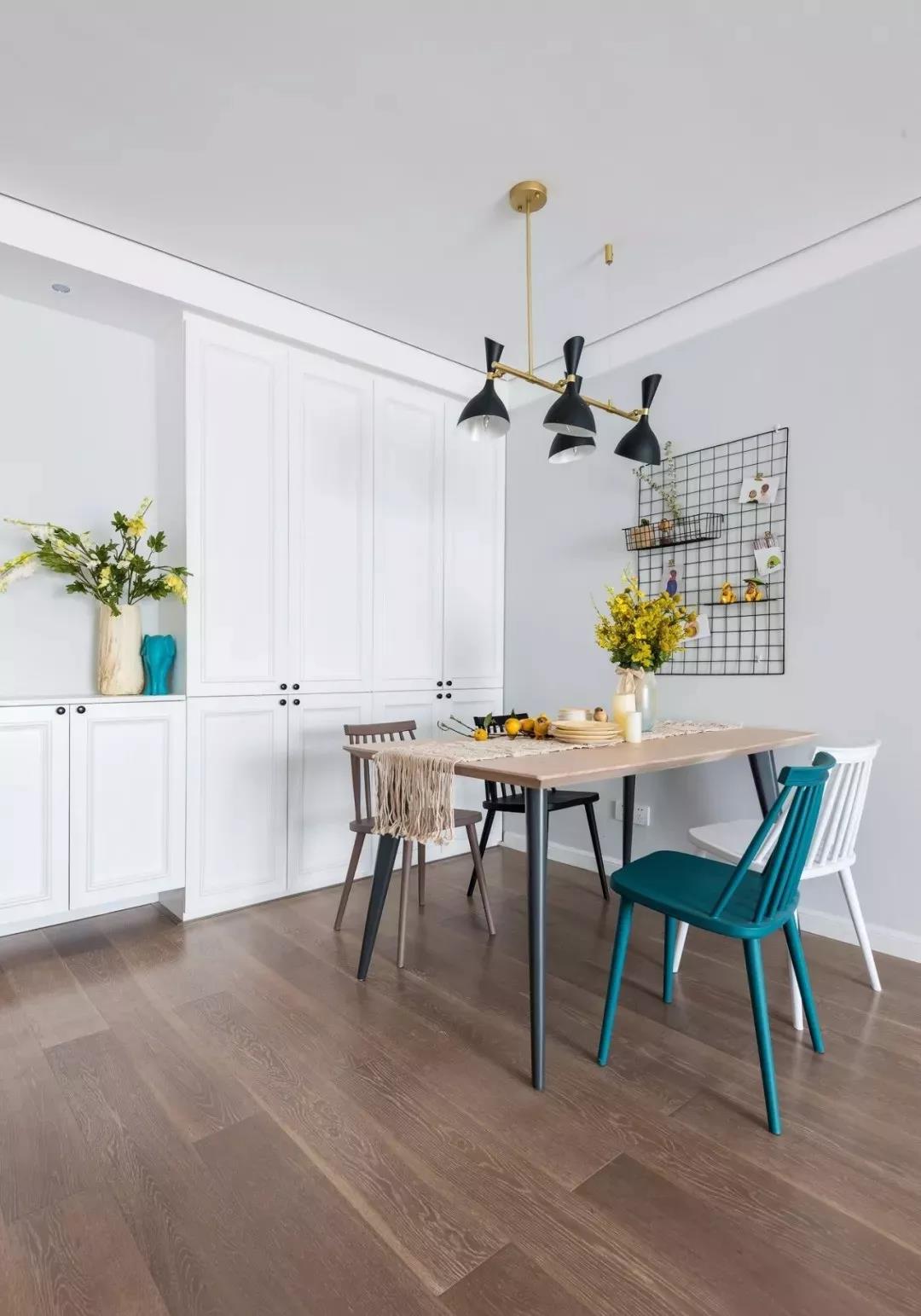 陽臺露營+餐廳賞花，這套天津112㎡學區房真會玩！