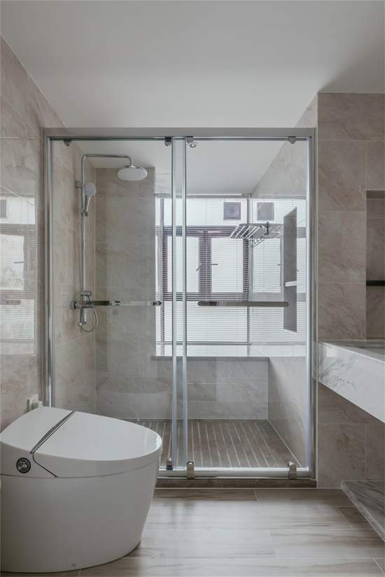 廣州138㎡現(xiàn)代新中式，飄窗+休閑室，又美又實(shí)用