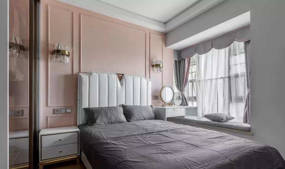 南昌夫妻巧用藍(lán)色裝出99㎡輕奢三室兩廳，太美了！