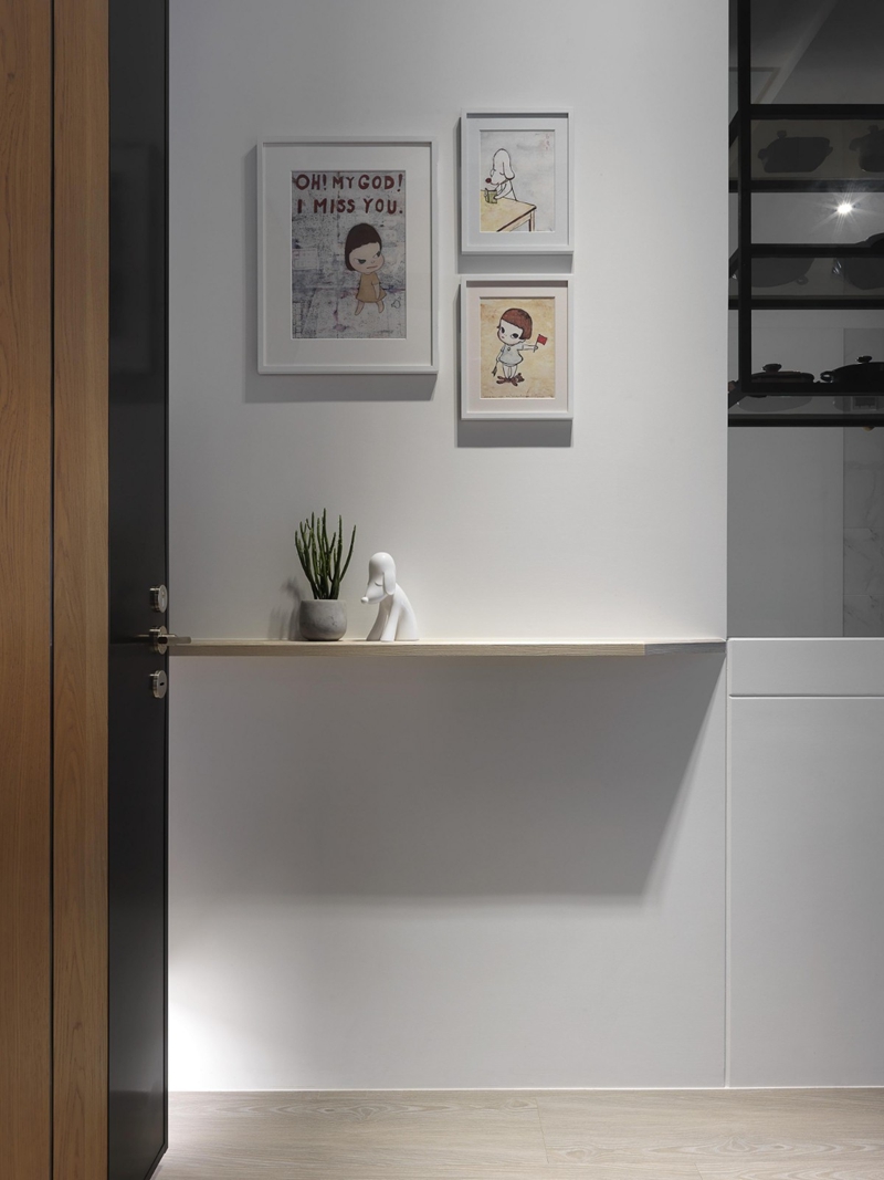 8萬豪裝60㎡小戶型，還能擁有多功能衣帽間，她家空間一丁點也沒浪費！